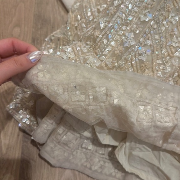 SOLD Seema Gujral Ivory Sequin Lehenga Set Indian - Picture 11 of 11